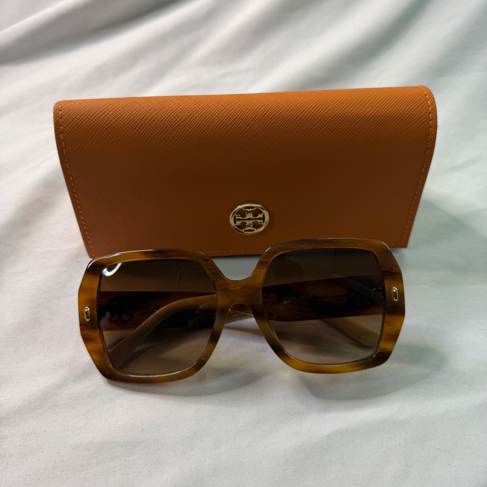 Tory Burch TY7191U Oversized Square‎ Sunglasses Brown Tortoise Woodgrain